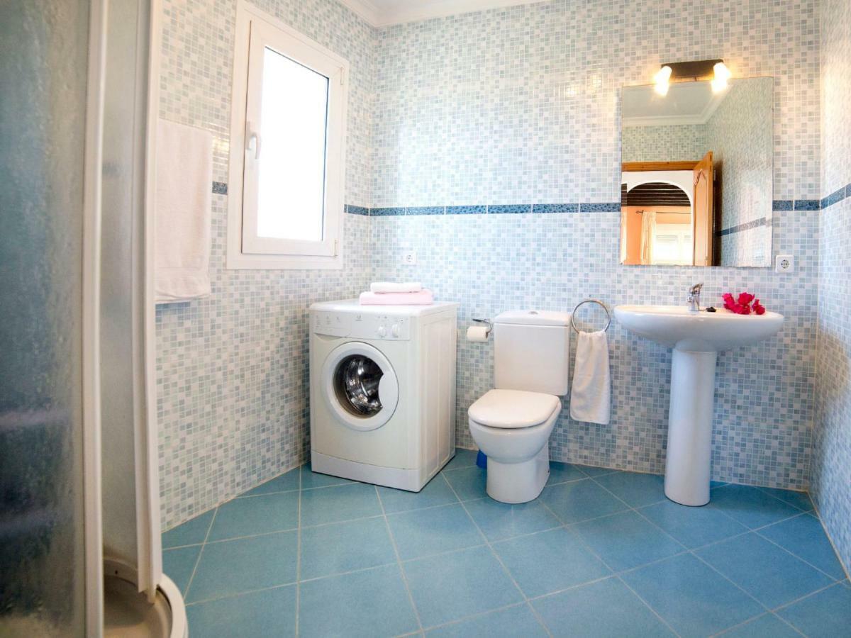 Villa Amber By Interhome Calpe Bagian luar foto